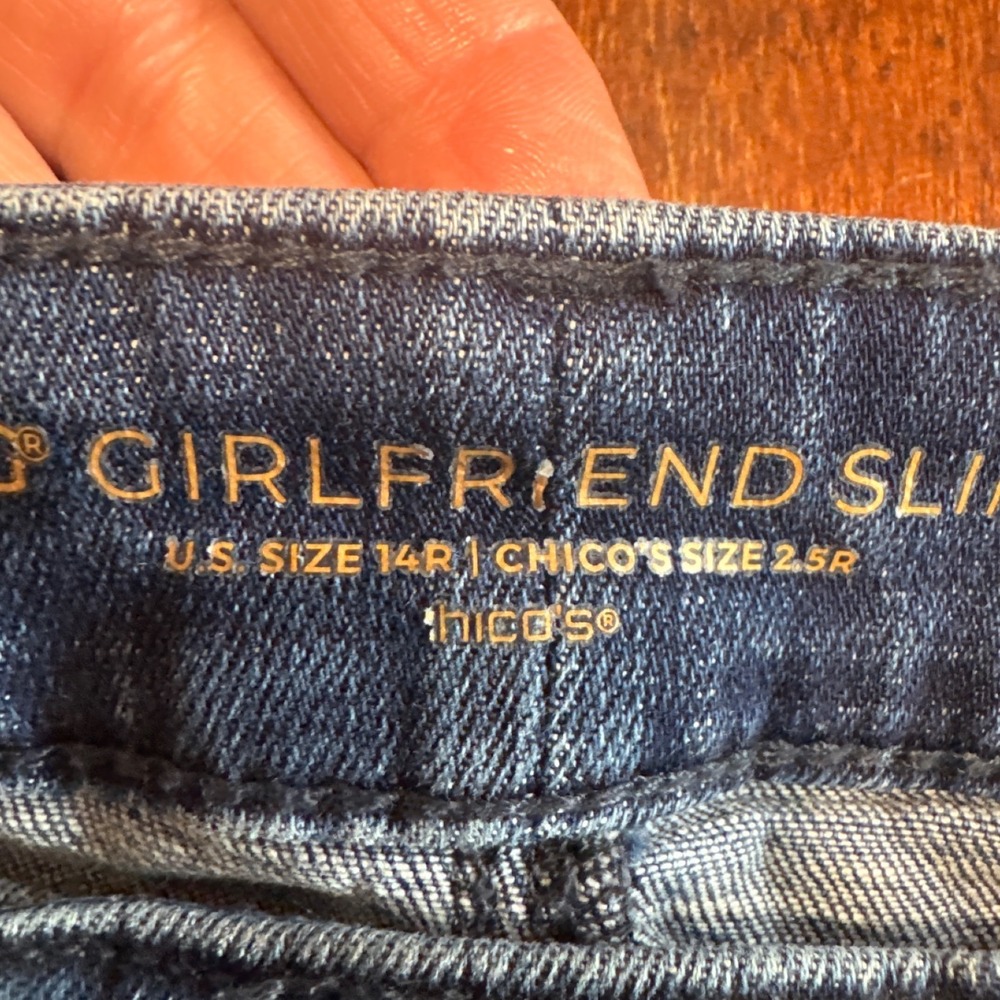 Chico's So Slimming Girlfriend Slim Leg Ankle Jeans Women 14R Dark Wash - Picture 7 of 11